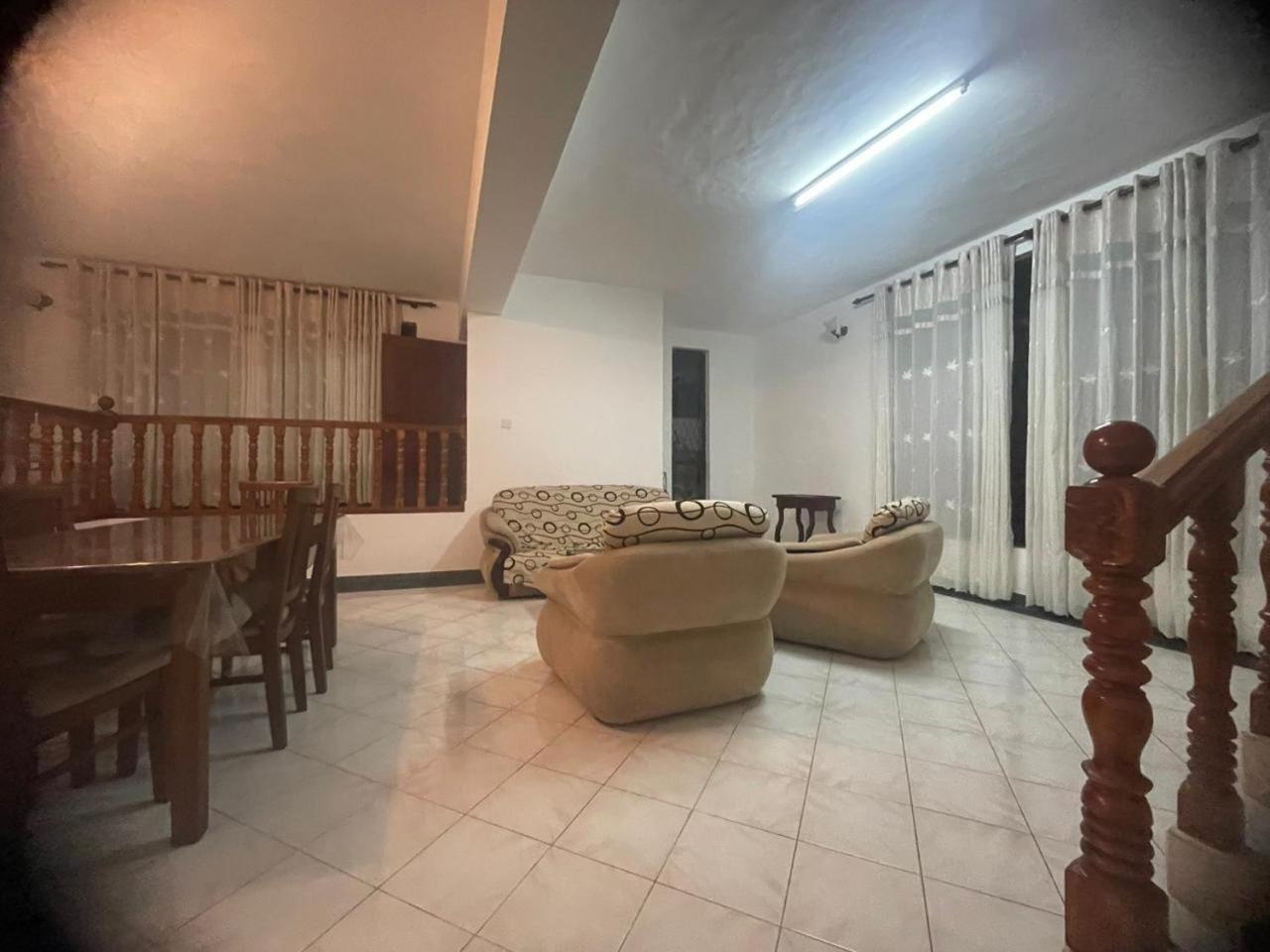 Mila Boutique Airport Hotel Seeduwa Luaran gambar
